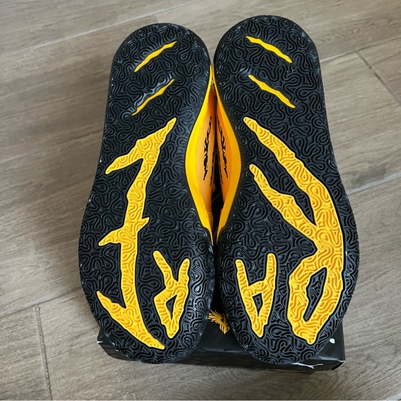 Porsche & PUMA Join Forces on a Reworked MB.03 - Picture 9 of 9